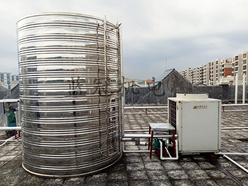 鹤山市小城商务酒店空气能热水工程